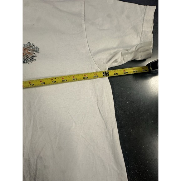 Vintage Columbia T-Shirt Men's XL White Bite Me Marlin Fishing Skull Graphic Tee - Picture 5 of 7